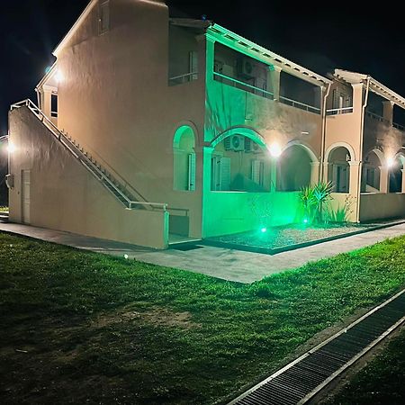 סידריון Marina Studios מראה חיצוני תמונה
